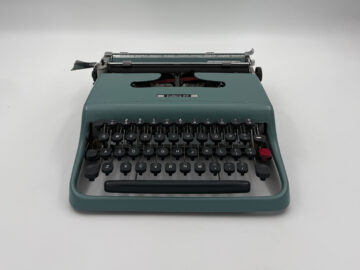 Olivetti Lettera 22